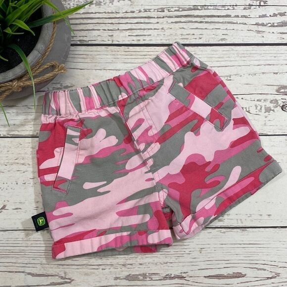 John Deere Pink Camouflage Shorts Size 24M - Picture 2 of 6